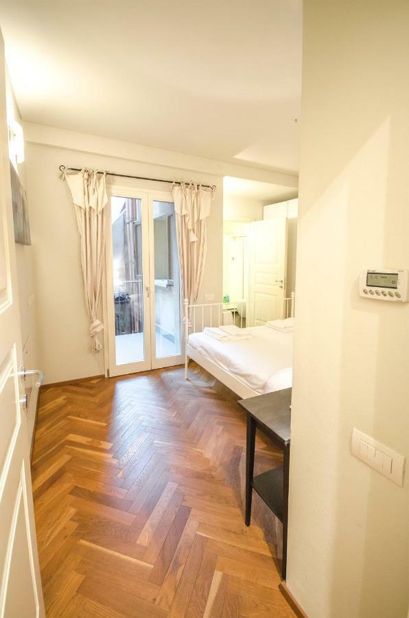 Azeglio Apartment, A Due Passi Da Piazza Maggiore Bologna Buitenkant foto